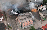 Den svært kraftige eksplosjonen drepte en forbipasserende kvinne, og ødela mye i Nybyen i Drammen.