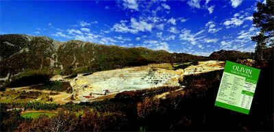 Amerikanske Norht Cape Minerals har kjøpt staten sin halvdel i AS Olivin på Åheim i Vanylven.