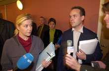 Det ble i dag brudd i forhandlingene mellom regjeringen og Fremskrittspartiet. Forhandlingsledere var Jan Tore Sanner og Siv Jensen. 
