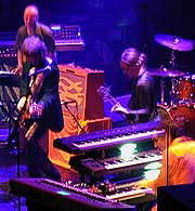 Mike Scott og the Waterboys spilte på Rocefeller mandag. Mike Scott og the Waterboys spilte på Rocefeller mandag.