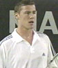 Verdensener Marat Safin tapte 3-1 og er ute av årets Wimbledon-turnering.