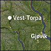 Tragedien skjedde på Vest-Torpa i Oppland. (Kart: NRK)
