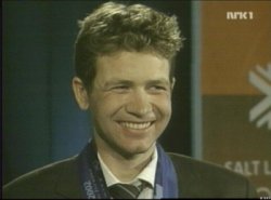 Ole Einar Bjørndalen gjestet NRKs OL studio etter sin andre gullmedalje.