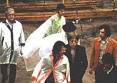 The Band på vei til scenen på Woodstock-festivalen.