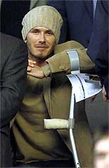 David Beckham må kanskje finne fram krykkene igjen.