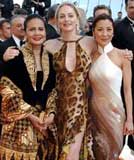 Michelle Yeoh, Sharon Stone og Christine Hakim satt i årets jury. Foto: Scanpix