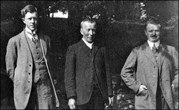 Fr venstre: Sigurd Kvikne sr., Ole Kvikne og Theodor Kvikne. (Foto  Fylkesarkivet)