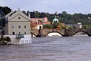 Hvor stor del av skylda for flommen i Praha har menneskene? Hvor stor del av skylda for flommen i Praha har menneskene?