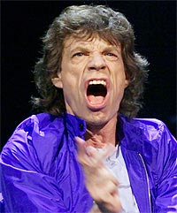Mick Jagger og the Rolling Stones nye utgaver av gamle plater blir forsinket. Foto: REUTERS / Jim Bourg. Mick Jagger og the Rolling Stones nye utgaver av gamle plater blir forsinket. Foto: REUTERS / Jim Bourg.