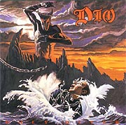 Albumet "Holy Diver" var en av gjennombrudds-platene for Dios soloprosjekt. Albumet "Holy Diver" var en av gjennombrudds-platene for Dios soloprosjekt.