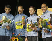 Marokkos Hicam El Guerrouj, Felix Sanchez, Ana Guevara og Marion Jones er glade for gullet (Foto: Allsport)