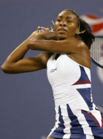 Venus Williams måtte kjempe hardt mot MAuresmo (Foto: Allsport)