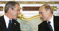 SKJØNN FORENING: George W. Bush og Vladimir Putin har gitt uttrykk for at de kommer godt overens (Foto: Reuters).