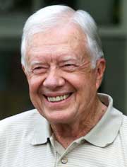 Jimmy Carter understreker betydningen av forhandlinger fremfor militær matk. (Foto: Reuters/Tami Chappell)