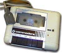 Hvem kom på den glimrende idéen å lagre spill og programmer på kassett?
