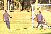 Sandefjord Fotball deler sine erfaringer med elevene i Sandefjord. Sandefjord Fotball deler sine erfaringer med elevene i Sandefjord.
