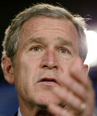 President Bush fotografert i Washington i dag. (Foto: L. Downing, Reuters) President Bush fotografert i Washington i dag. (Foto: L. Downing, Reuters)