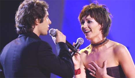 Josh Groban og Sissel møttes endelig på scenen under fredspriskonserten i Oslo Spektrum onsdag kveld. Foto: Erlend Aas / SCANPIX.