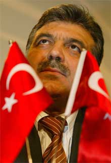Tyrkias statsminister Abdullah Gul er fornøyd med EU-møtet, tross alt. (Foto: Reuters/Scanpix) Tyrkias statsminister Abdullah Gul er fornøyd med EU-møtet, tross alt. (Foto: Reuters/Scanpix)