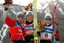 Tre norske kvinner jublet på pallen. (Foto: Erik Johansen/scanpix)
