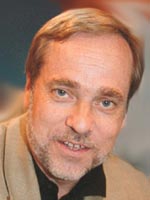- Heilt greitt, seier utanriksminister Jan Petersen (H). - Heilt greitt, seier utanriksminister Jan Petersen (H).