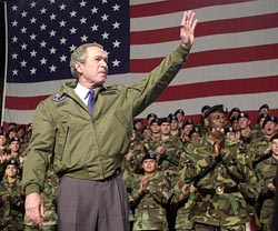 George W. Bush er klar til å angripe Irak, med eller uten FN-støtte. (Arkivfoto)