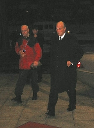Kong Harald og Moldeordfører Rolf Myhre ved ankomst Rica Seilet klokka 17. Kong Harald og Moldeordfører Rolf Myhre ved ankomst Rica Seilet klokka 17.