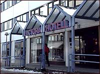 Inngangspartiet  til Victoria hotell i Markegata. (Foto: NRK)