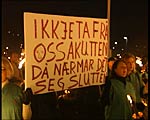 Store demonstrasjonar sist sjukehuset i Eid var truga. (Arkiv NRK)