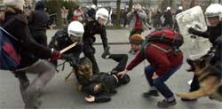 Politiet vil slå hardt ned på ulovlige demonstrasjoner. (Arkivfoto).