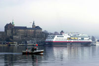 Ms Midnatsol er det siste skipet som er levert frå Fosen Mek. Her under visningstur i Oslo nyleg. Foto: Scanpix. 