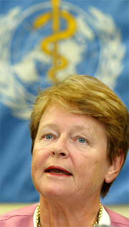Gro Harlem Brundtland er generaldirektør i Verdas helseorganisasjon WHO. (Foto: Thierry Roge, Reuters)