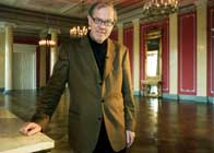 Henry Notaker viser oss overraskelser fra slottets historie.