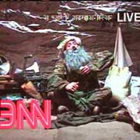 Eminem som Bin Laden i Without Me. Eminem har hatt flere morsomme fortolkninger i sine videoer. Foto: Arkiv Eminem som Bin Laden i Without Me. Eminem har hatt flere morsomme fortolkninger i sine videoer. Foto: Arkiv