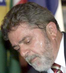 Brasils president Lula har liten sans for fotball-streiken. (foto: REUTERS/Jamil Bittar) 