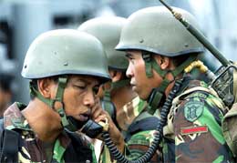 Indonesiske soldater skal regelrett henrette separatister i Aceh (Reuters)