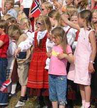 Over 9000 små og store feiret Hamar Bispedømmes 850-årsjubileum på søndag.