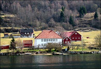 (Foto: Arild Nyb, NRK  2003)