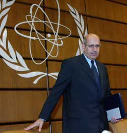 -UKLART: Leder for IAEA, Mohammed ElBaradei, mener det er umulig å konkludere over de udersøkelsene som har blitt gjort i Iran. (Foto: Reuters)