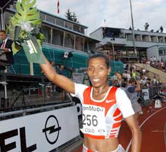 Berhane Adere fra Etiopia vant 5000 meter på Bislett i år. (Foto: Cornelius Poppe / Scanpix) 