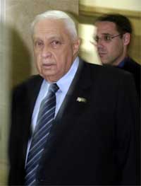 I fjor var det Ariel Sharon som skapte ekstra hodebry for festivalen. Foto: Jim Hollander, AP.