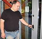 Marius Gustavson møtte stengte dører da han ville leie lokaler i Tollbugata 70.