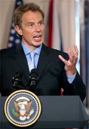 Så sent som 17. juli forsvarte Blair påstanden om at Irak hadde prøvd å kjøpe uran fra Niger (Foto: Scanpix/AFP)