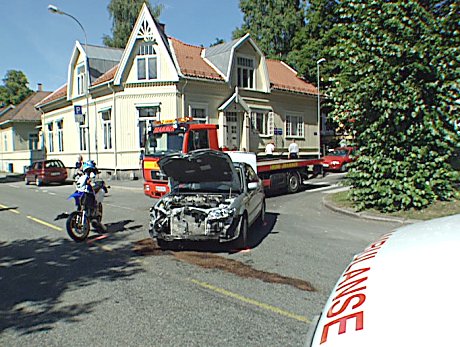 Ulykken skjedde i krysset Gamle Kirkeplass - Øvre Strandgate. Foto: Knut Brendhagen. Ulykken skjedde i krysset Gamle Kirkeplass - Øvre Strandgate. Foto: Knut Brendhagen.