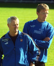 Tromsøs nye trenerduo Terje Skarsfjord og Lars Espejord fikk suksess i første kamp.