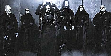 Dimmu Borgir tilhører ingen sekt, men leker med sataniske elementer som så mange andre band før dem.... Foto: Promo.