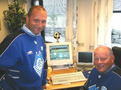 Odd Berg og Espen Silseth godt fornøyd med at Molde får møte portugisiske Leiria. Foto: Gunnar Sandvik