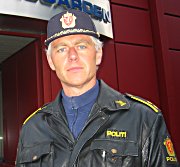 Politioverbetjent i Modum, Ståle Versland.