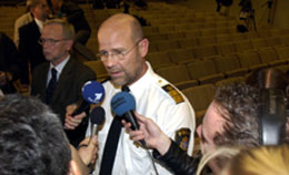 Leif Jennekvist,, sjef for länskriminalpolisen, sier at politiet ikke har noen mistenkte etter drapet på utenriksminister Anna Lindh. Foto: Maja Suslin, Scanpix 