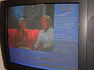 Anette Sophie Fuglesang og Mercedec Madicken Langvad på TV. Foto: NRK Anette Sophie Fuglesang og Mercedec Madicken Langvad på TV. Foto: NRK